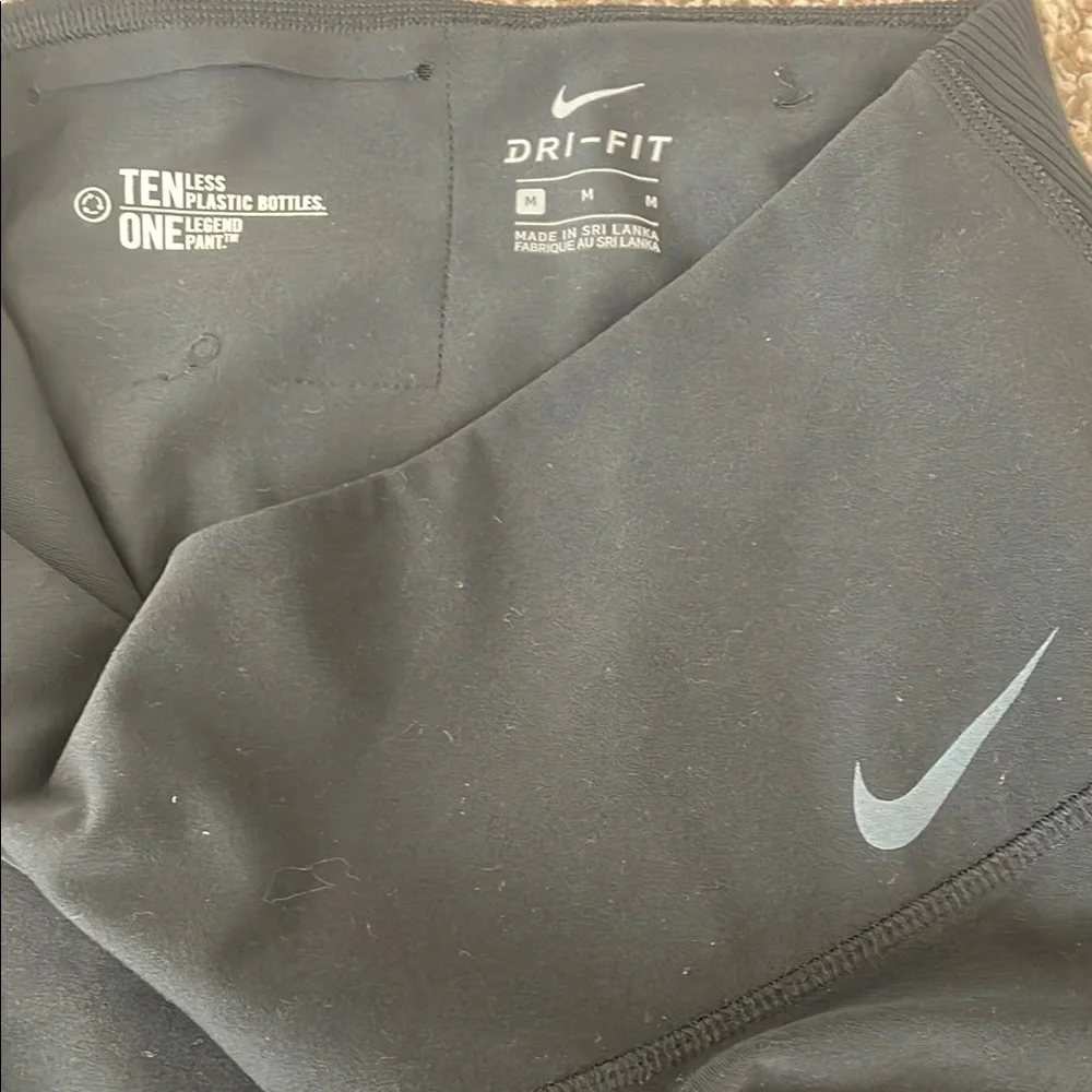 Nike Dri-Fit Black Cropped Leggings - Bundle of 3 - Picture 3 of 8